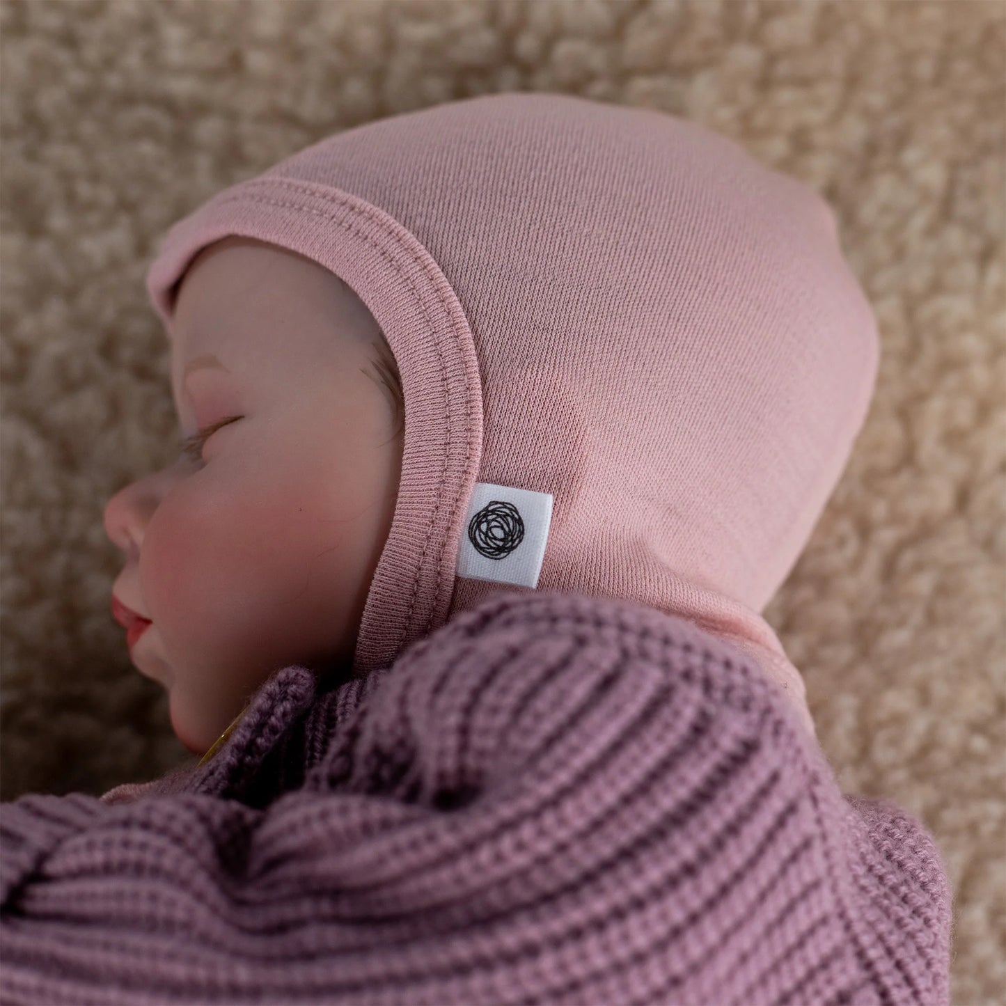 Lille Barn Baby strikmuts Merinowol Misty Rose 56