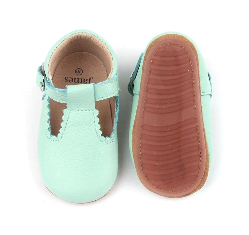 Teddy & James mintgroen Daisy t-bars 19
